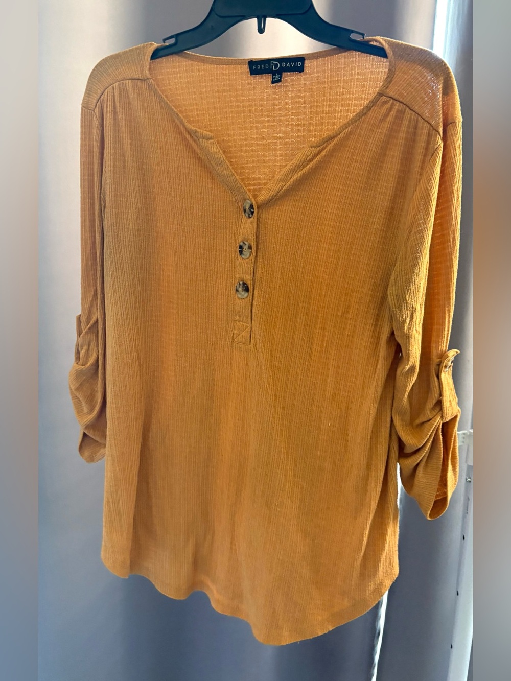Fred David Mustard Yellow Textured Henley Roll Tab Sleeve Blouse Top Large